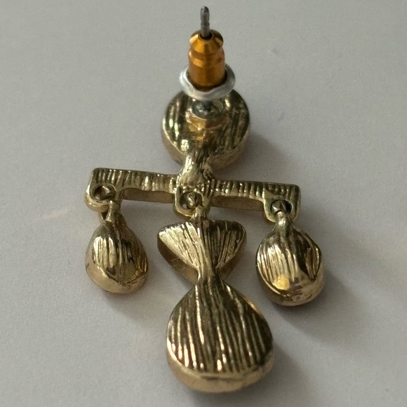 5/$20 Brown shades A New Day earrings - Picture 4 of 4